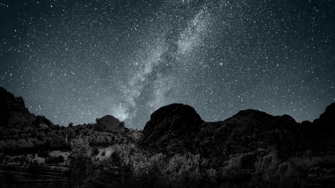 爱因斯坦“相对论”是否错了，我始终无法理解为什么物体达到光速时间就会停止？